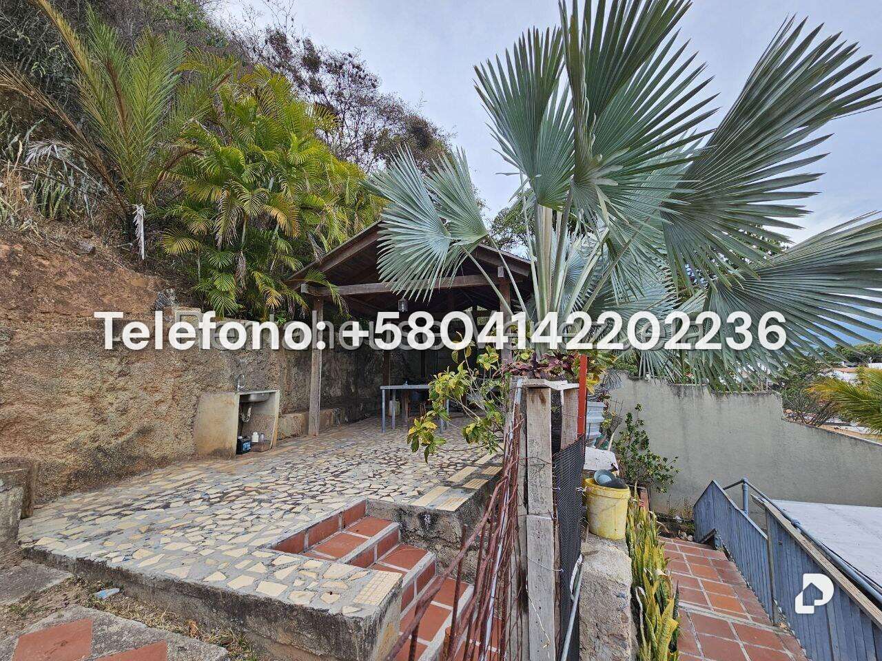 Casa en Cumbres de Curumo, Caracas – 48