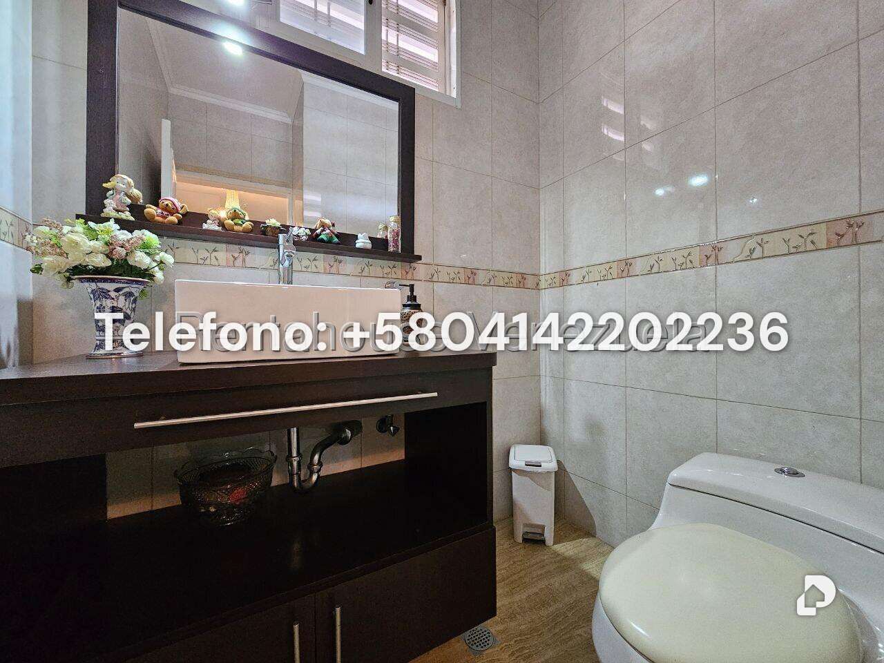 Casa en Cumbres de Curumo, Caracas – 63