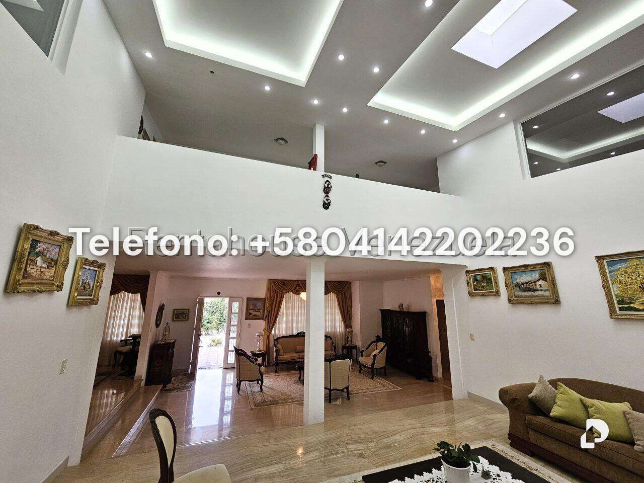 Casa en Cumbres de Curumo, Caracas – 65