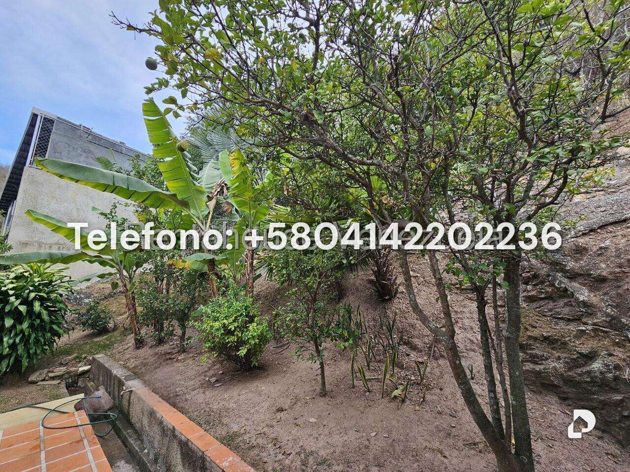 Casa en Cumbres de Curumo, Caracas – 74