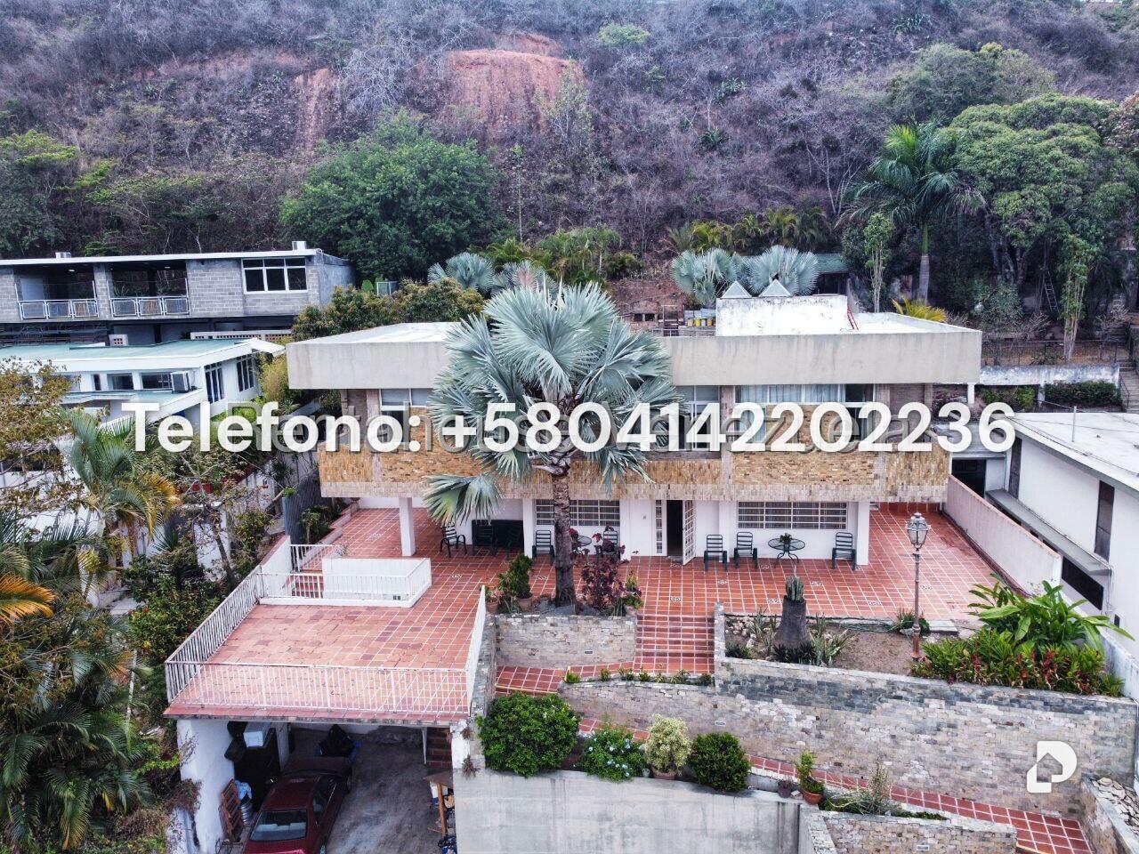 Casa en Cumbres de Curumo, Caracas – 4