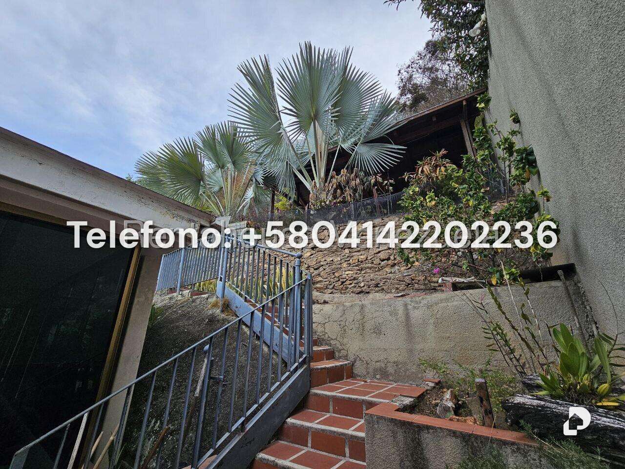 Casa en Cumbres de Curumo, Caracas – 47
