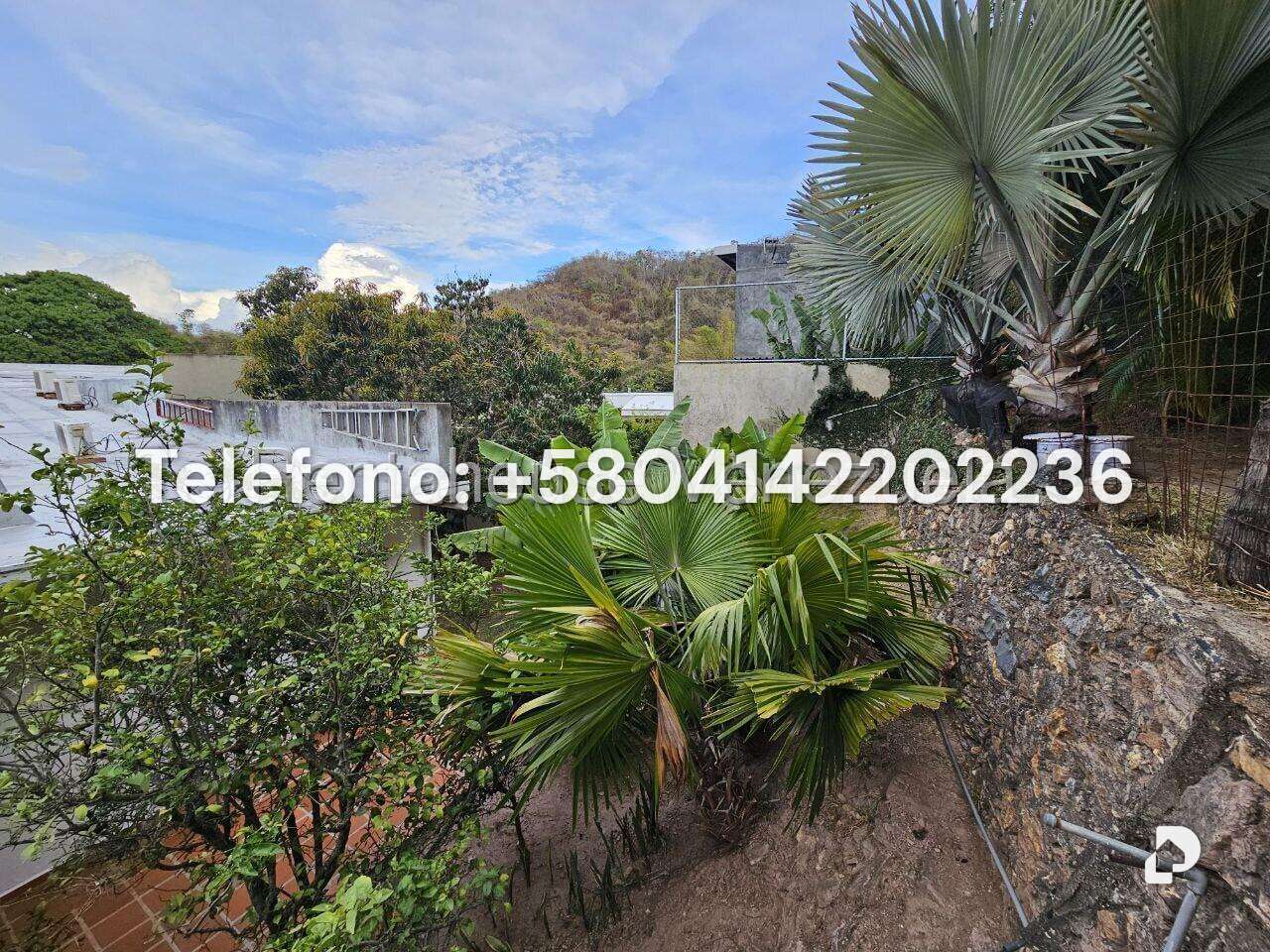 Casa en Cumbres de Curumo, Caracas – 43