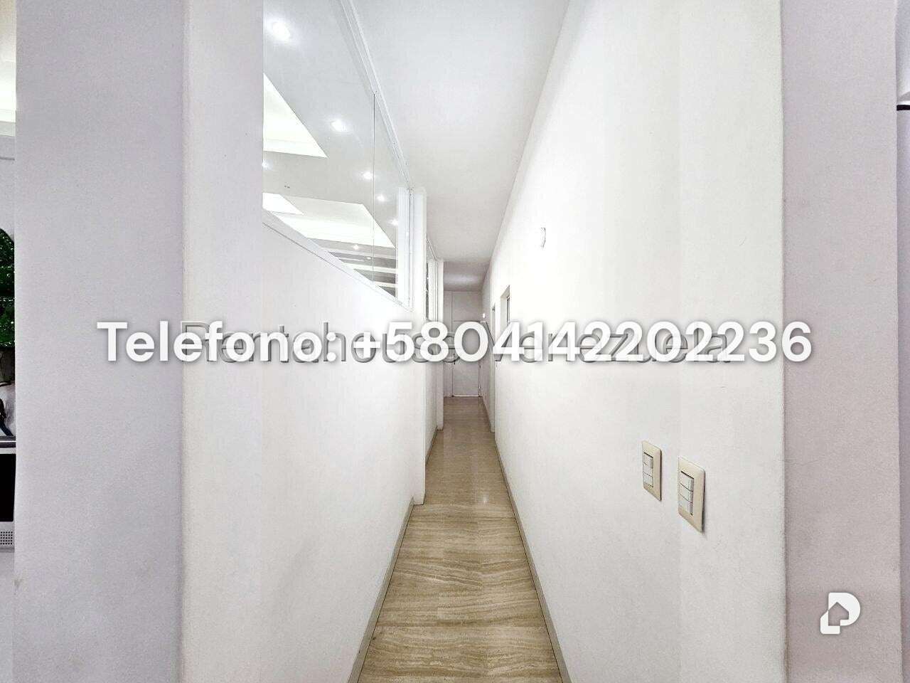 Casa en Cumbres de Curumo, Caracas – 75