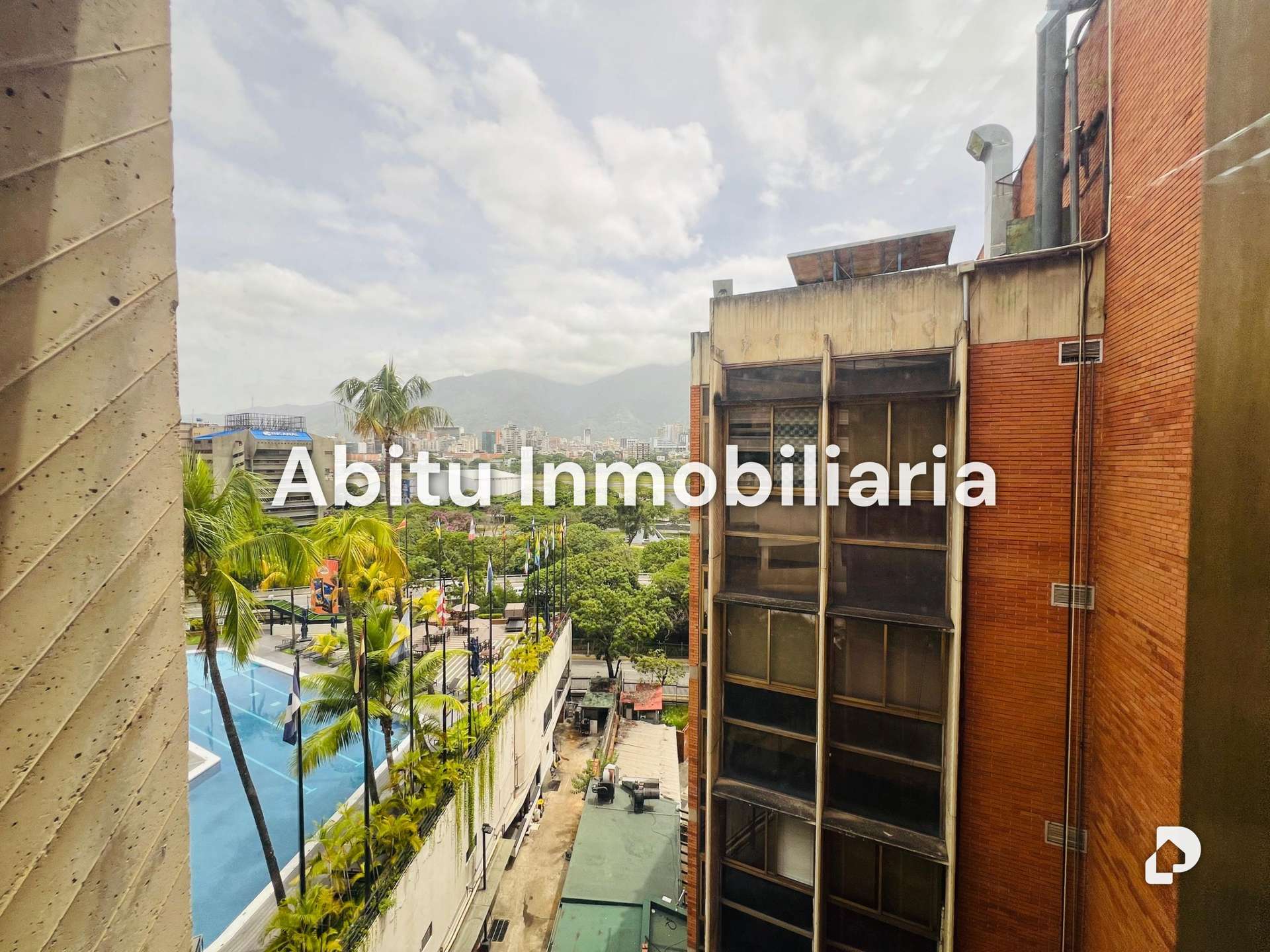 Oficina en Chuao, Caracas – 4