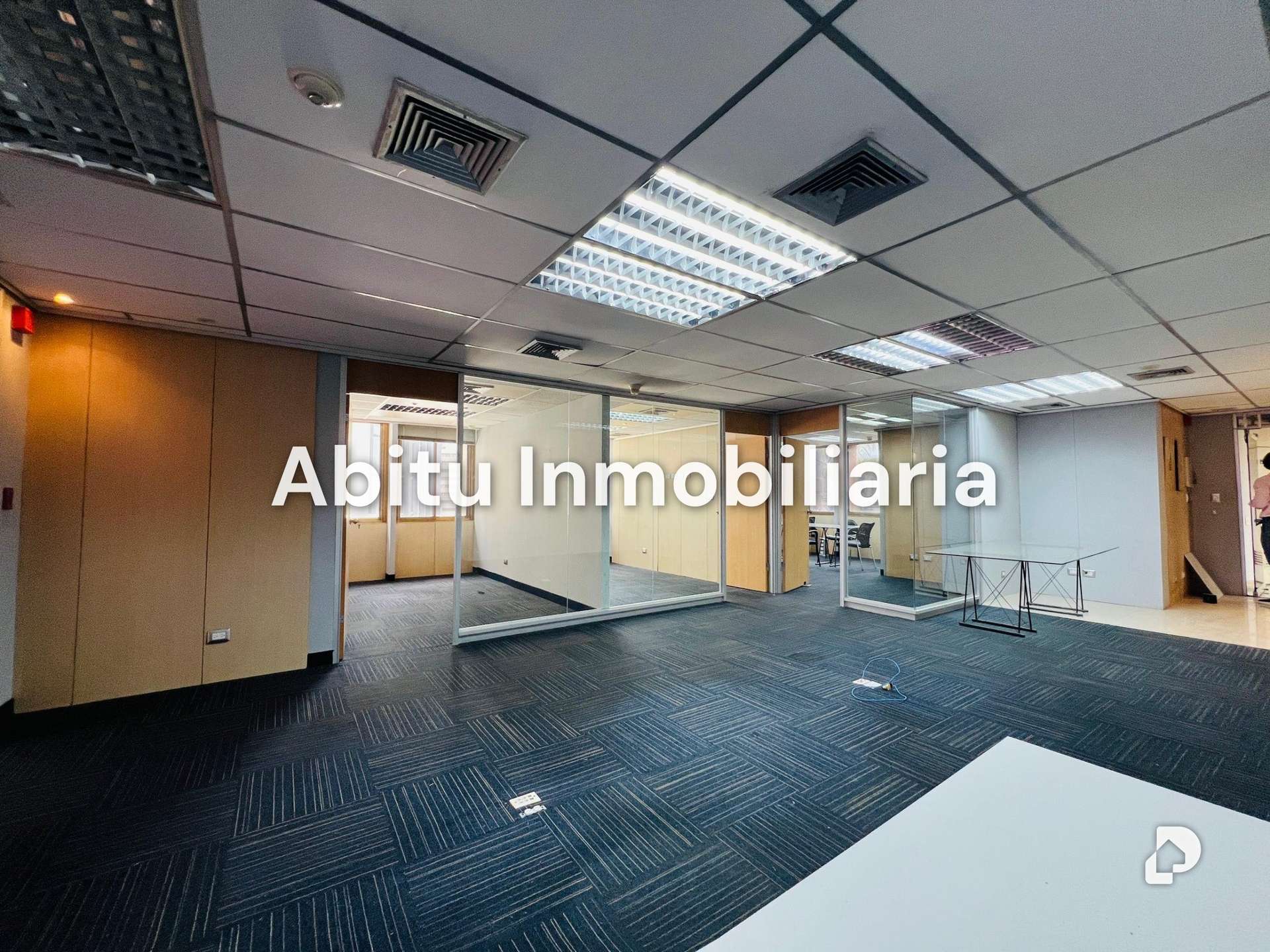 Oficina en Chuao, Caracas – 23