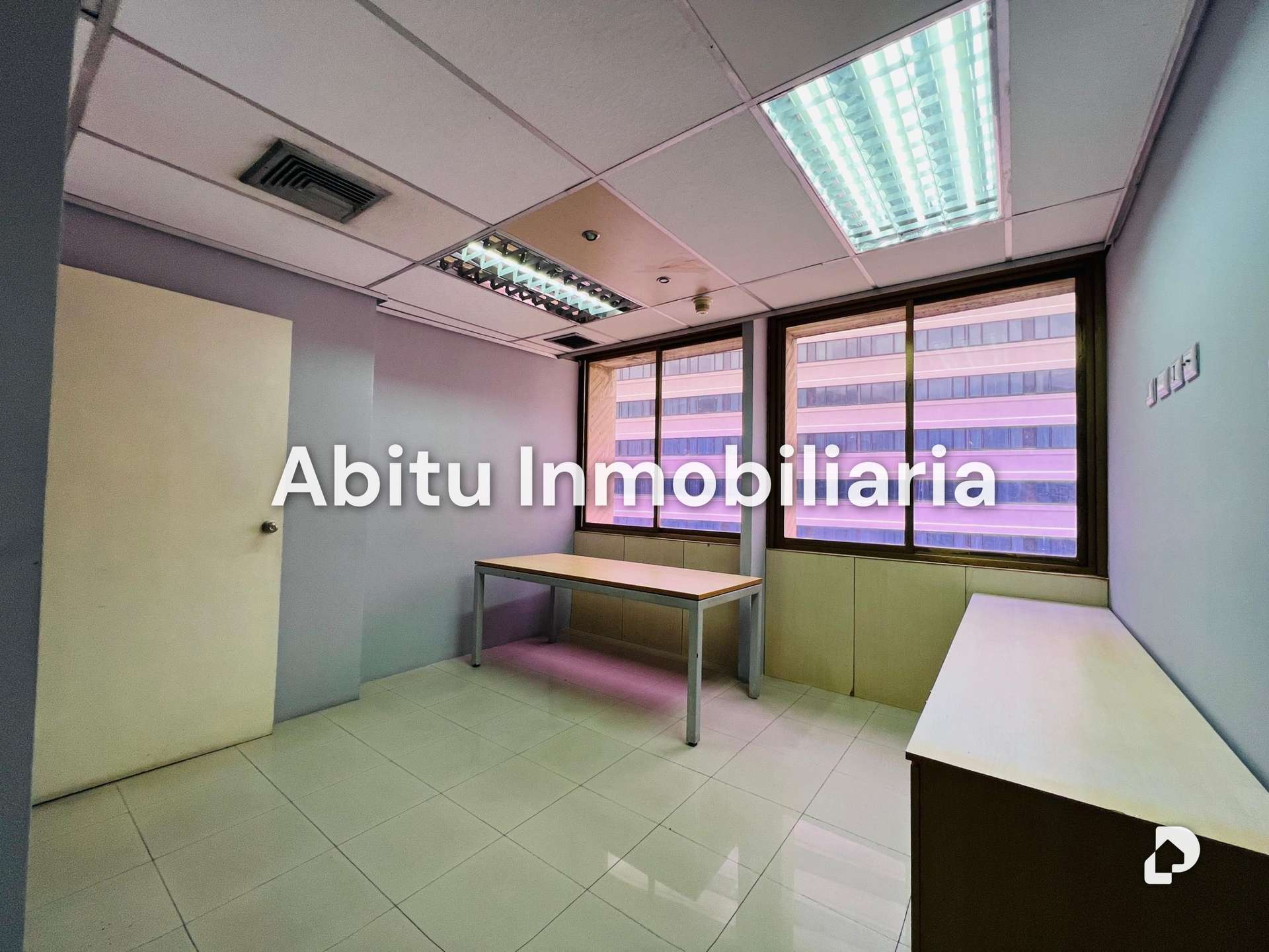 Oficina en Chuao, Caracas – 17