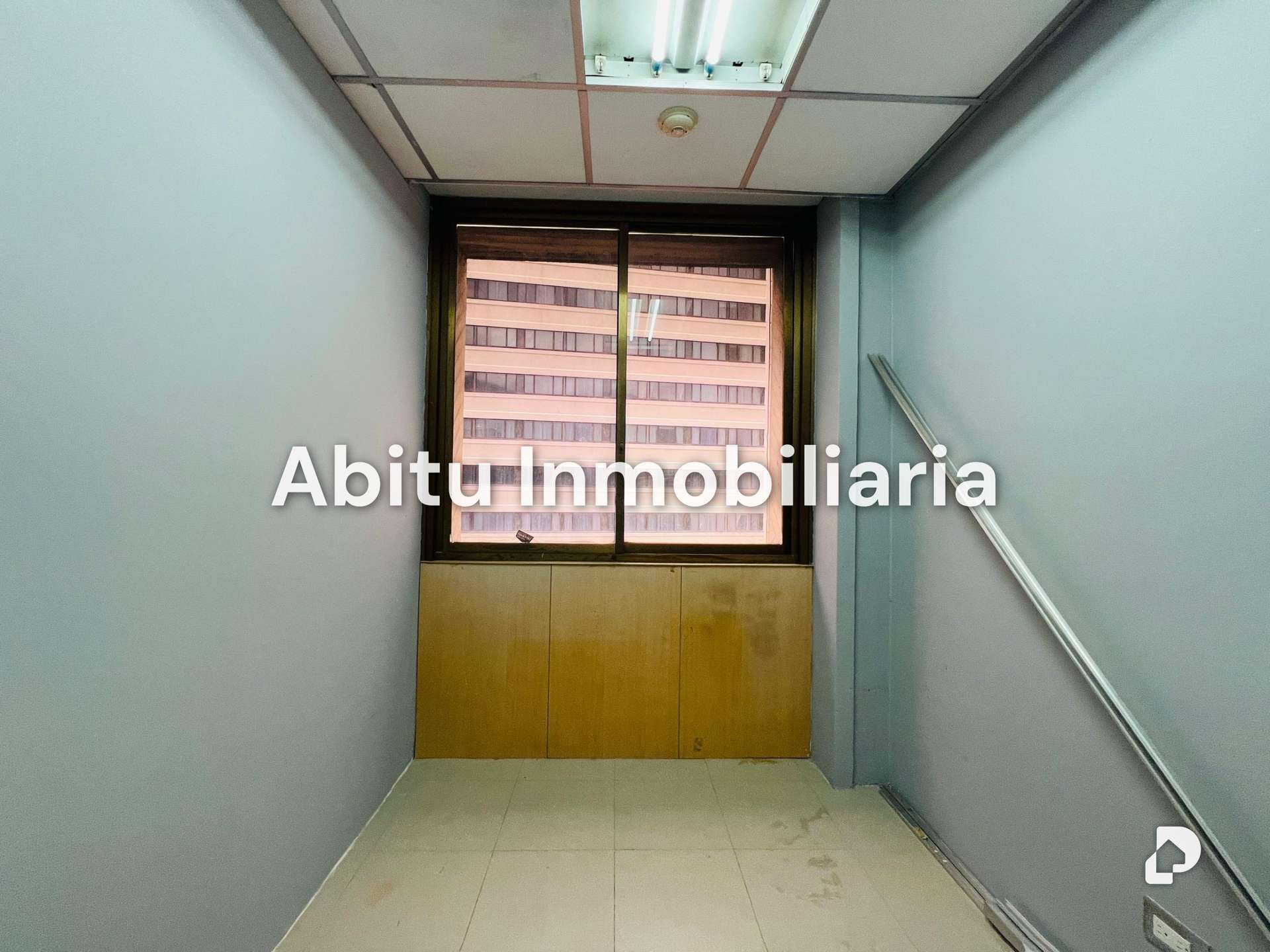 Oficina en Chuao, Caracas – 15