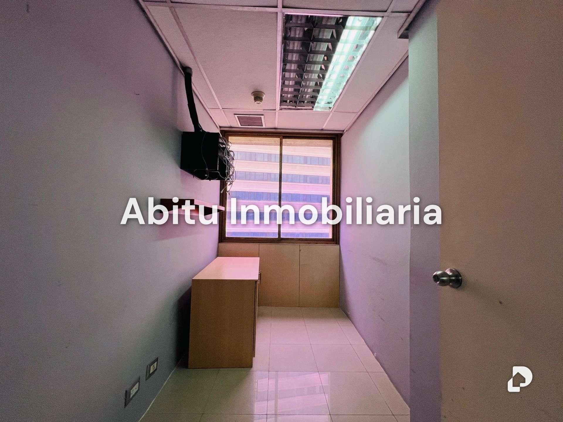 Oficina en Chuao, Caracas – 16