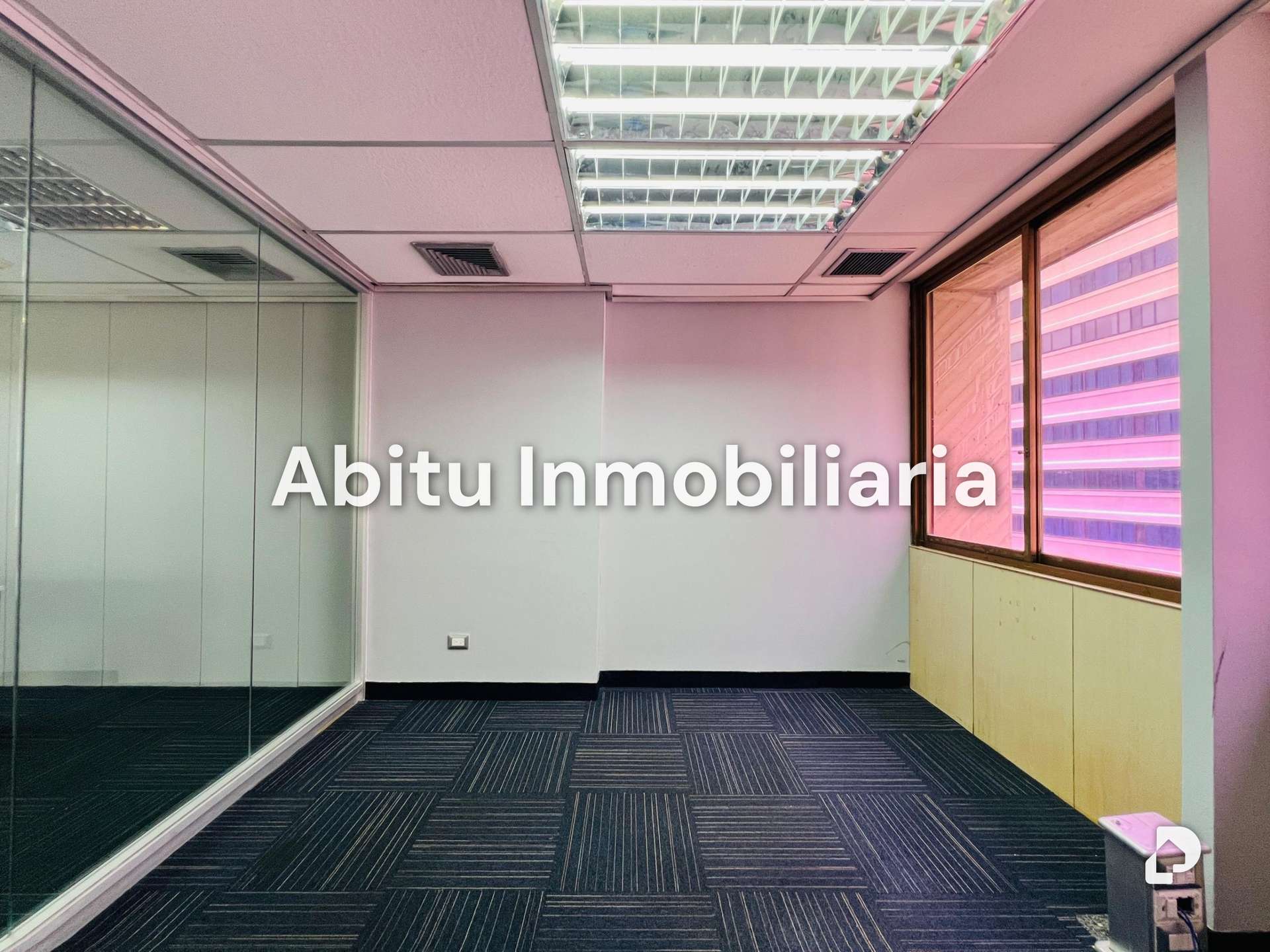 Oficina en Chuao, Caracas – 18