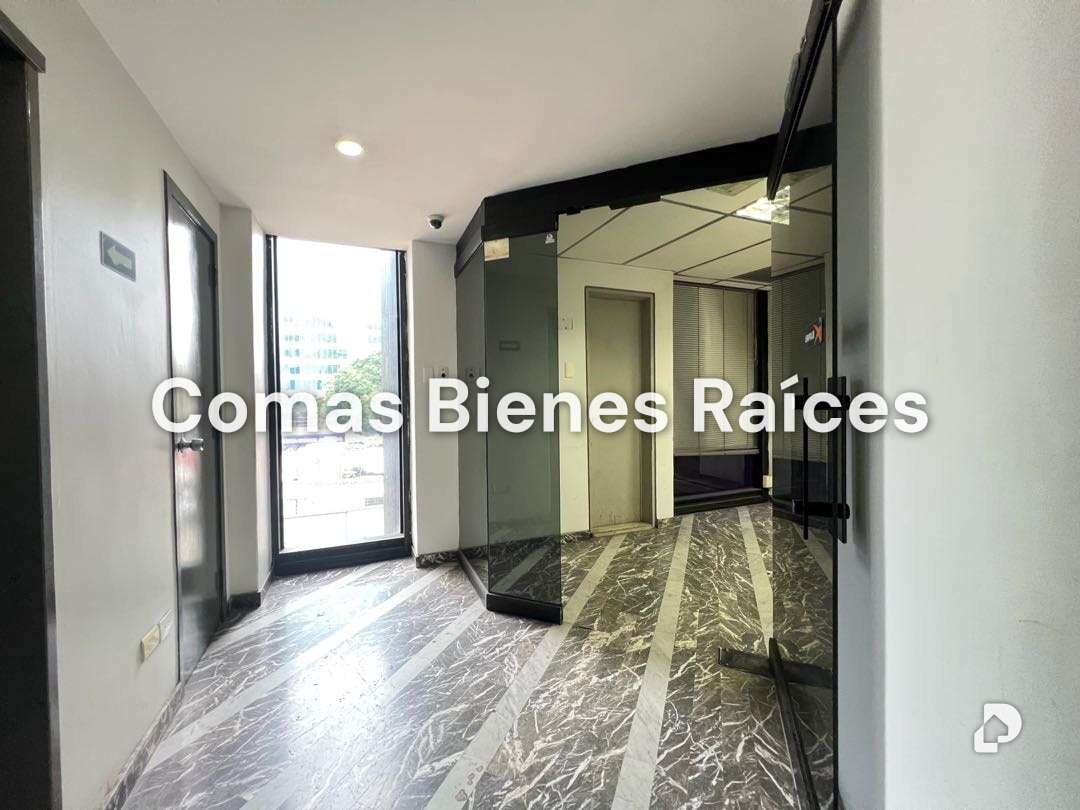 Office in Chacao, Caracas – 1