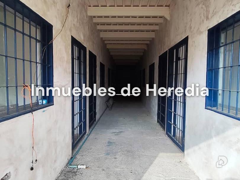 Edificio en Tinaquillo – 1