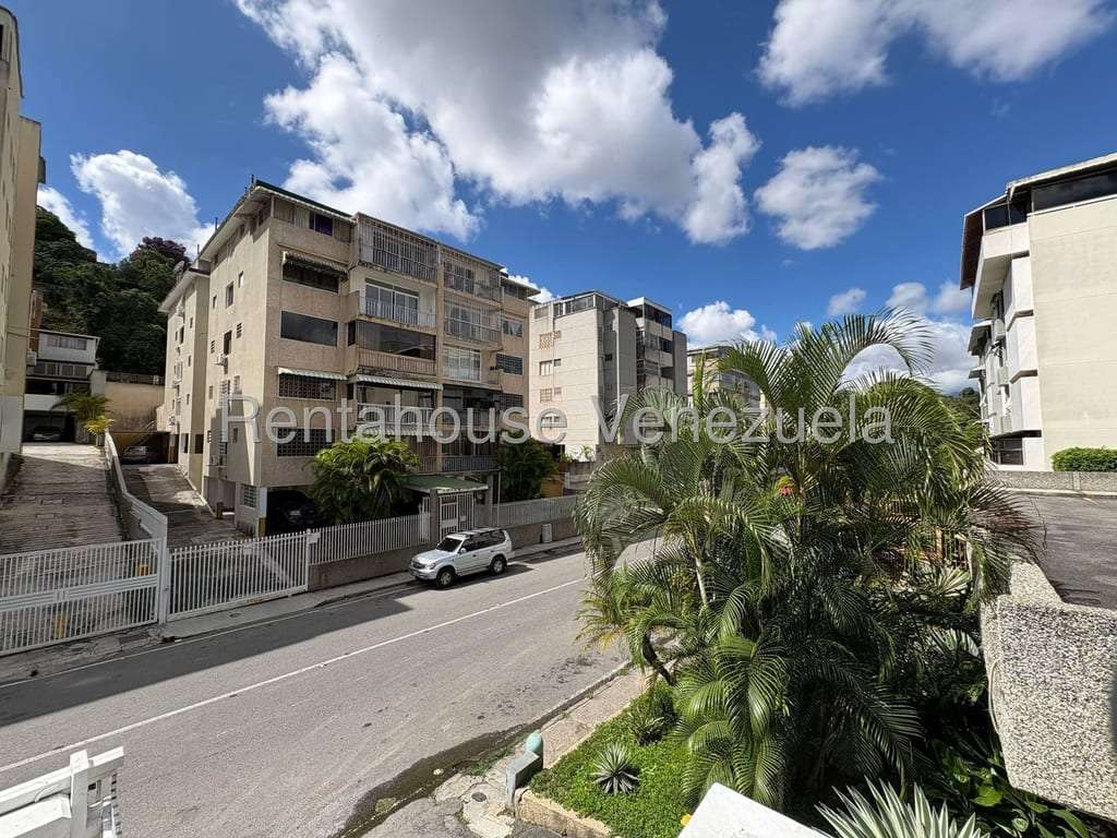 Apartamento en Cumbres de Curumo, Caracas