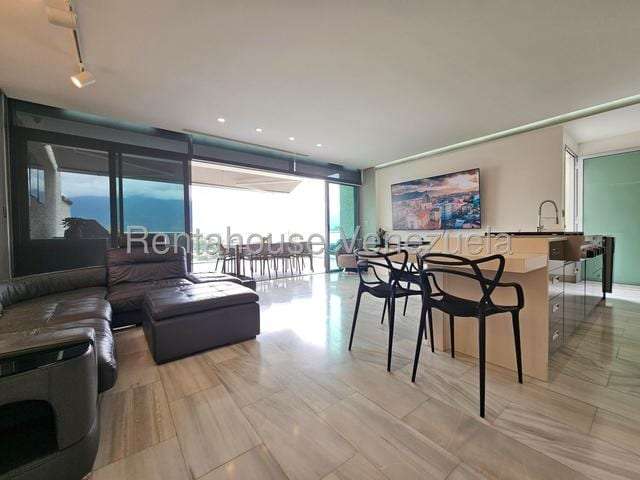 Apartamento en Santa Fe Sur, Caracas