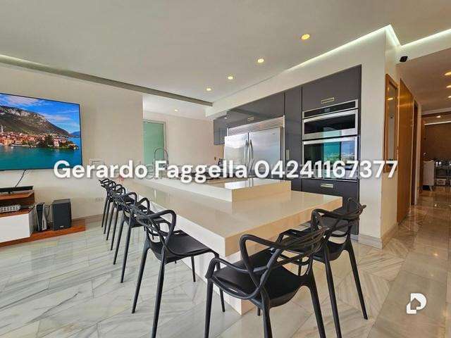 Apartamento en Santa Fe Sur, Caracas – 14