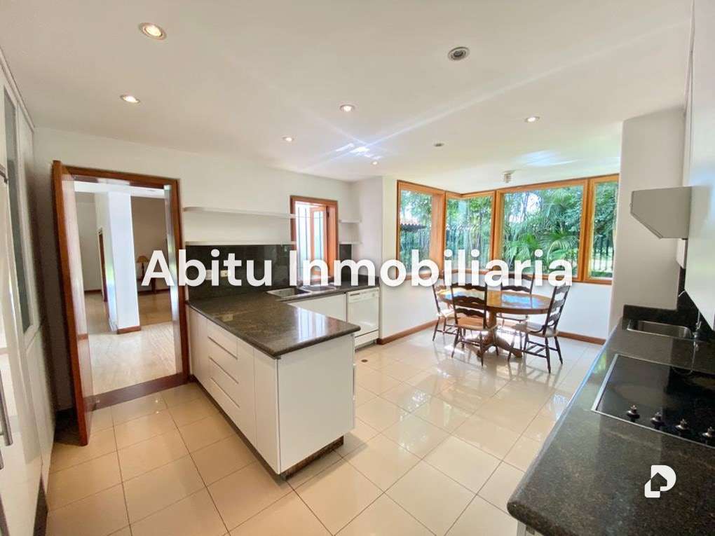 Casa en Country Club, Caracas – 5