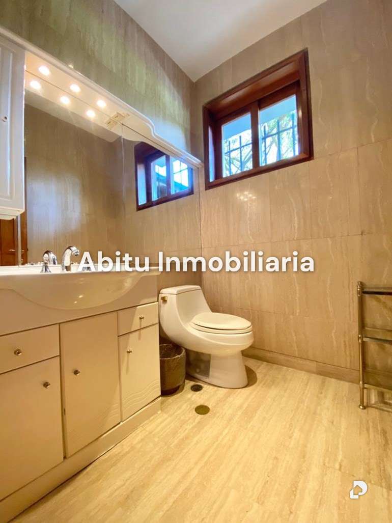 Casa en Country Club, Caracas – 11