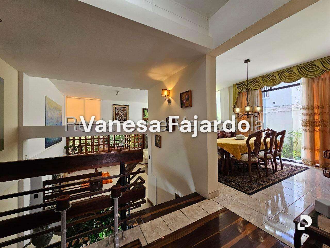 Casa en Lomas del Club Hípico, Caracas – 12