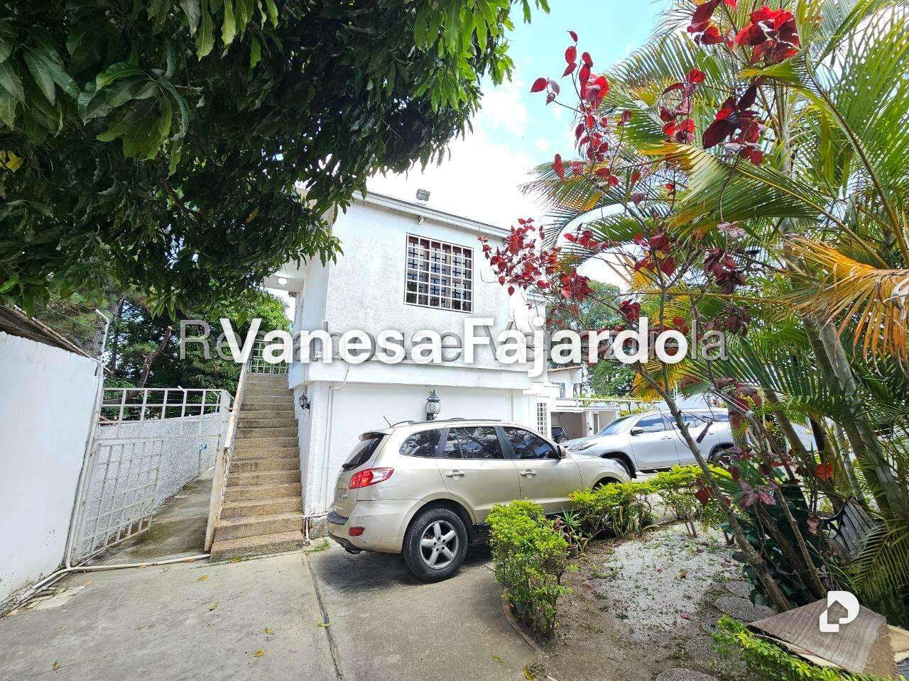 Casa en Lomas del Club Hípico, Caracas – 4