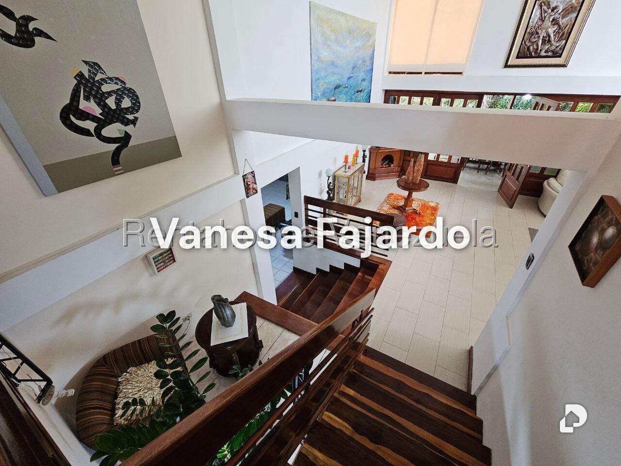 Casa en Lomas del Club Hípico, Caracas – 20