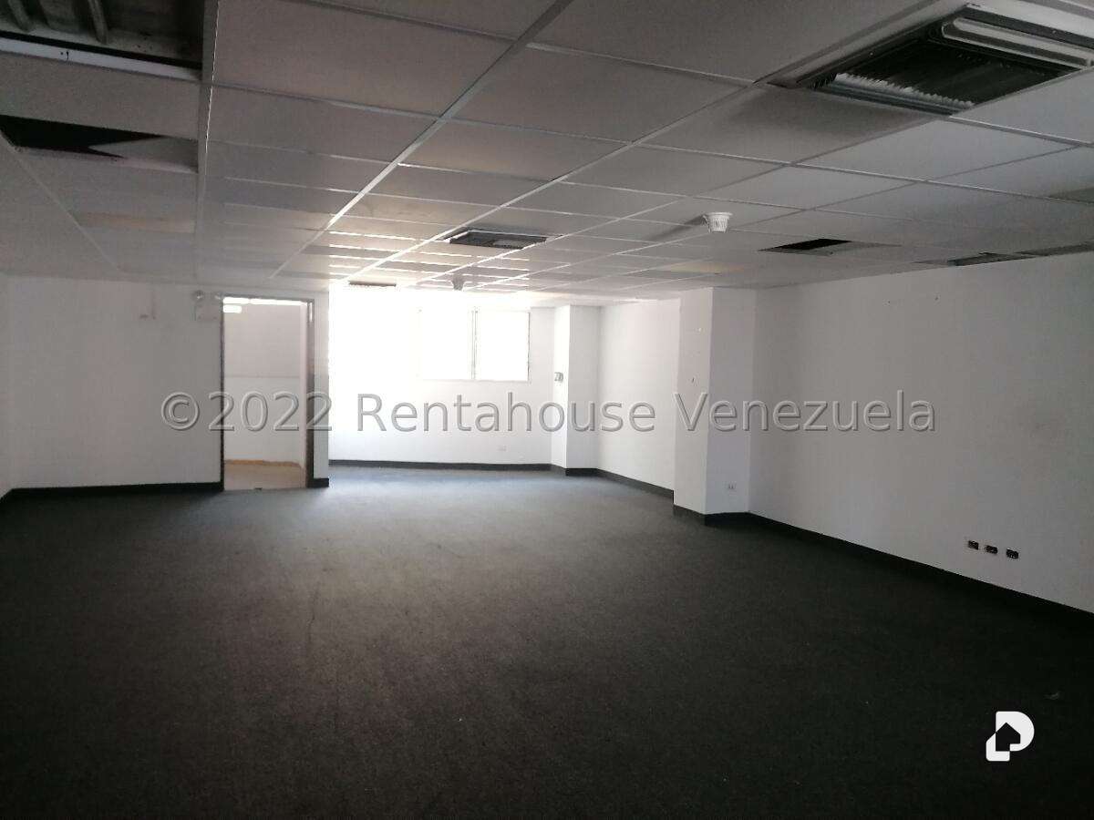 Galpón en La Urbina, Caracas – 11