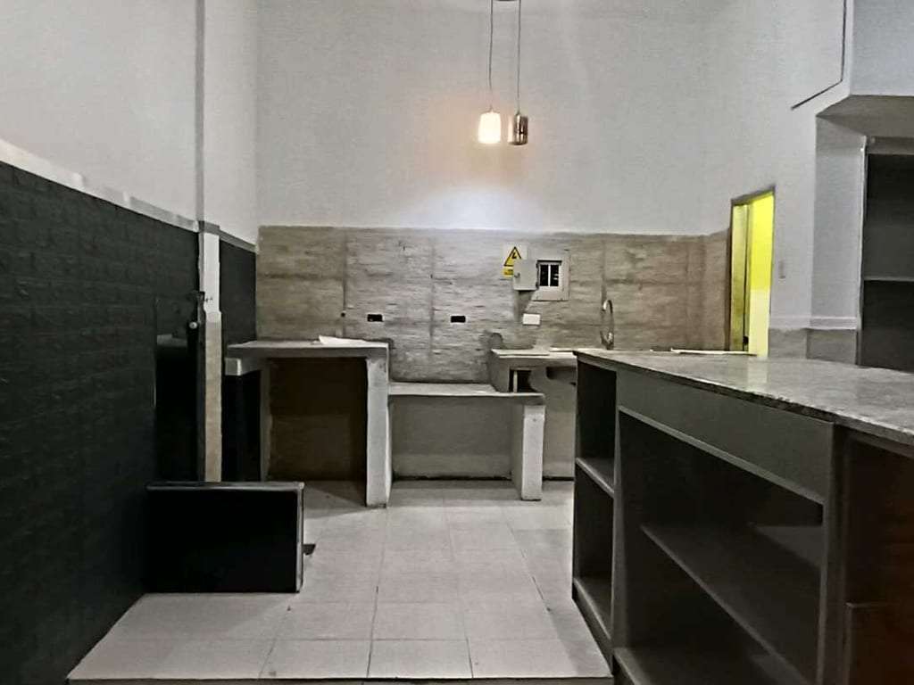 Local comercial en Catedral, Valencia - 1