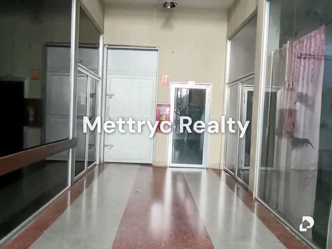 Local comercial en Catedral, Valencia – 14