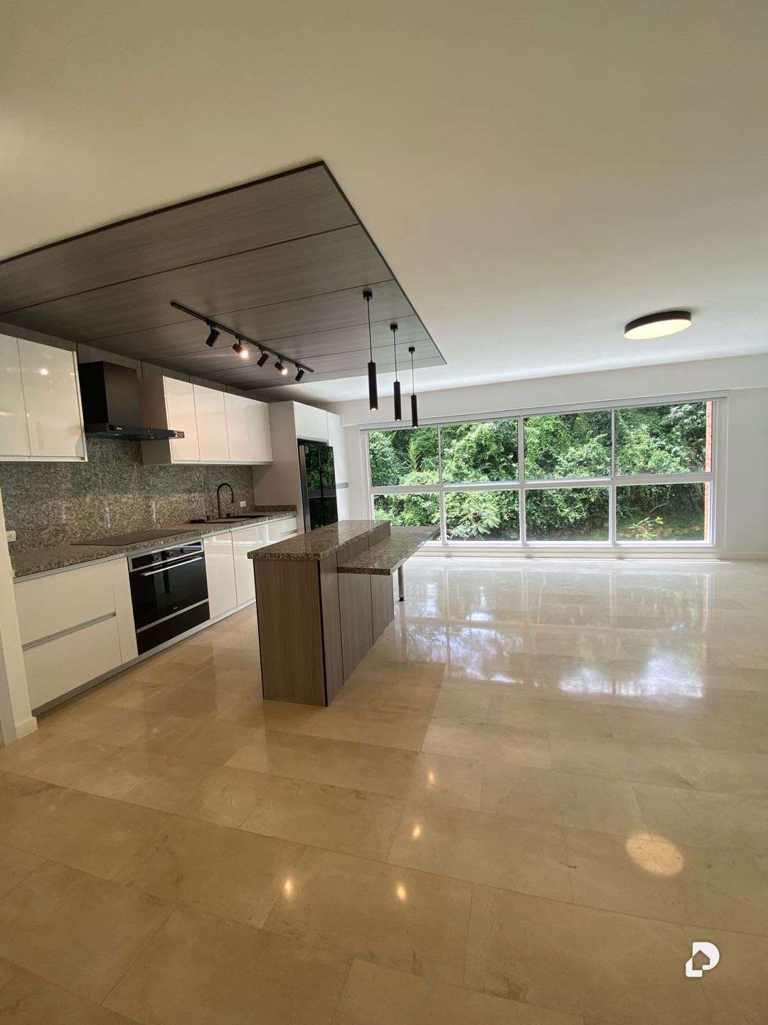 Apartamento en La Boyera, Caracas – 10