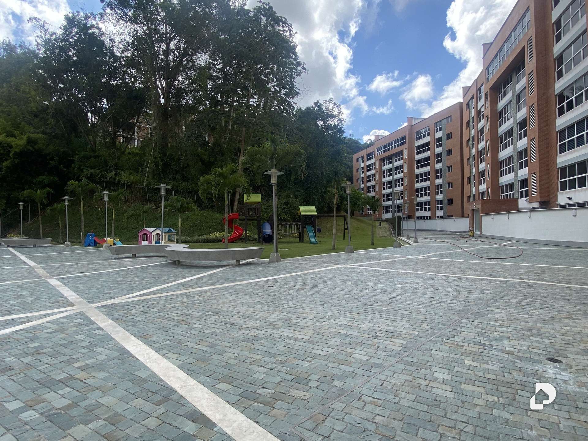 Apartamento en La Boyera, Caracas – 24