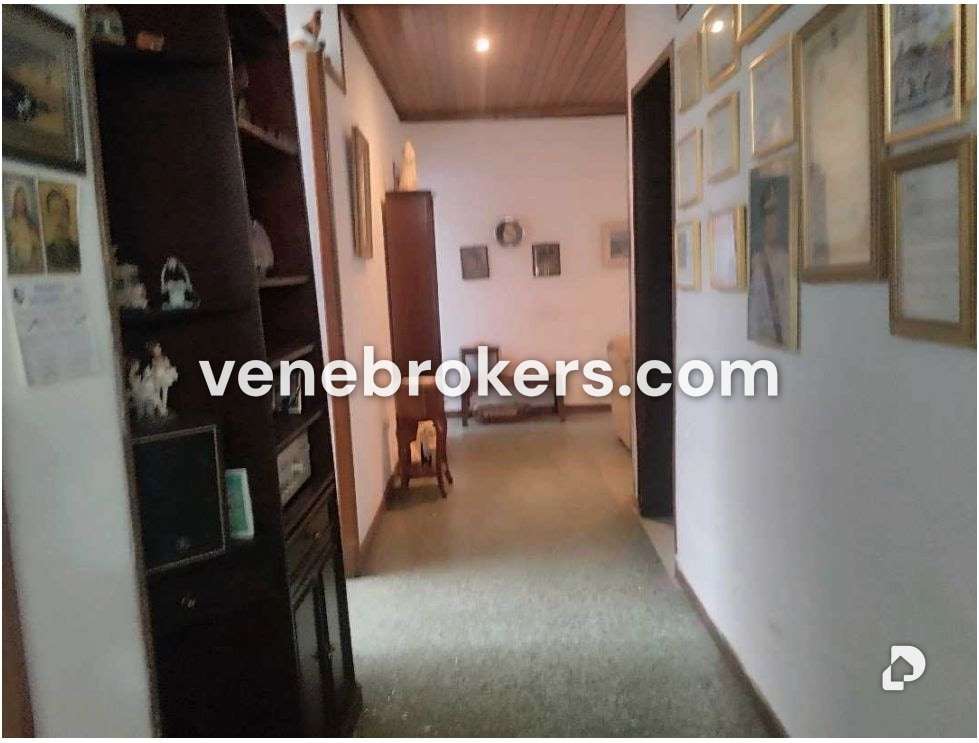 Casa en Altagracia, Caracas – 28