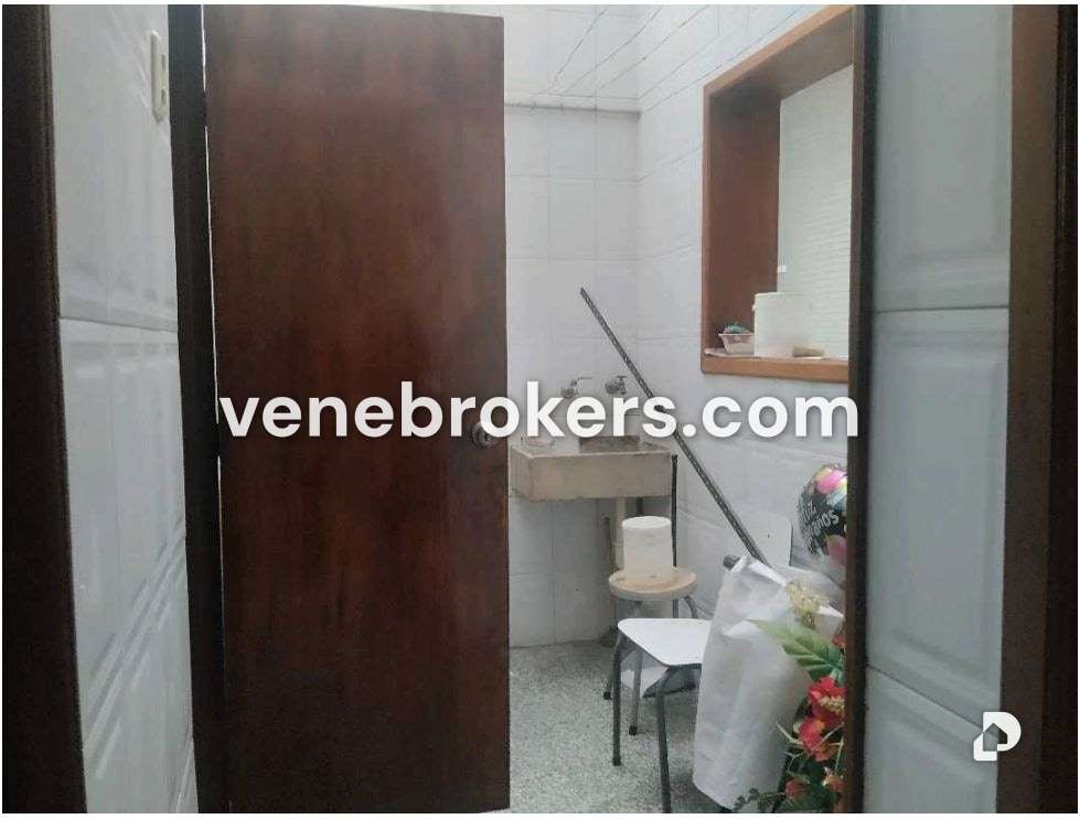 Casa en Altagracia, Caracas – 25