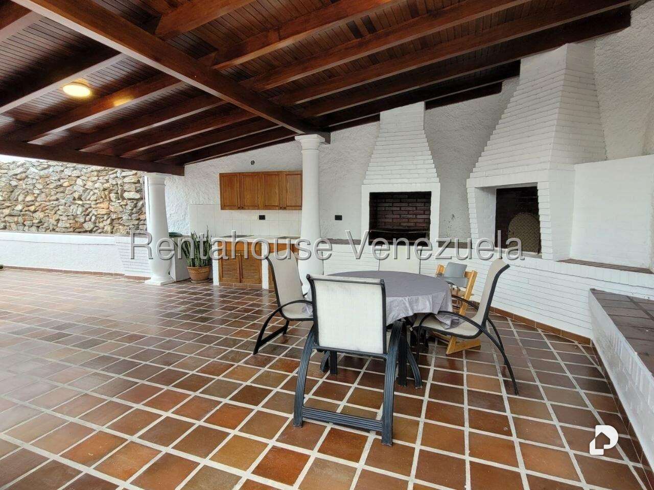 Casa en Cumbres de Curumo, Caracas – 11