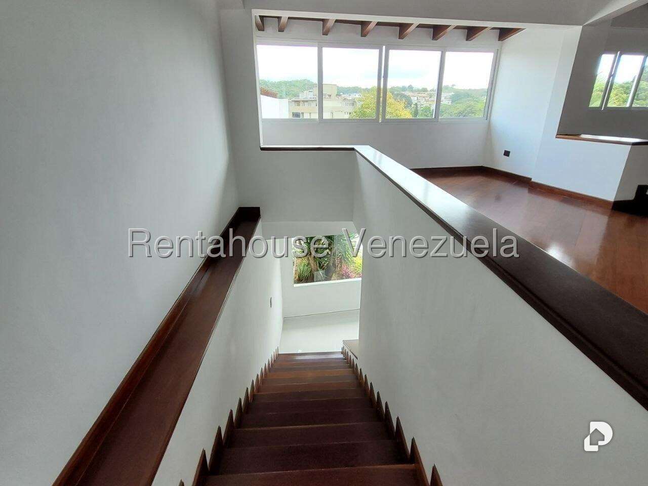 Casa en Cumbres de Curumo, Caracas – 21