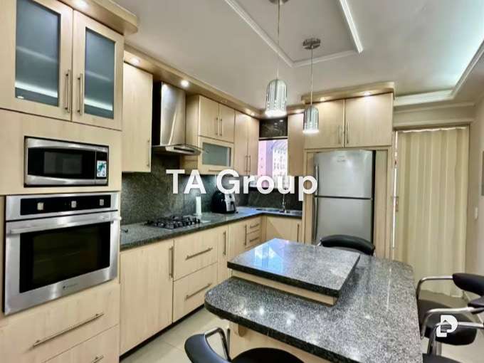 Apartamento en Santa Mónica, Caracas – 8