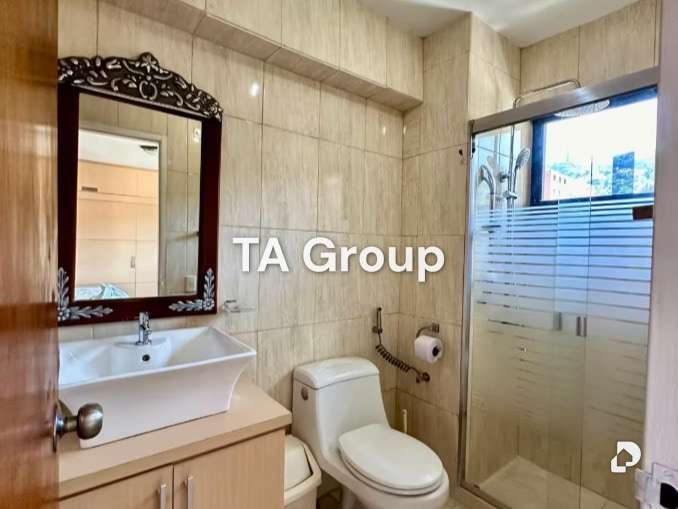 Apartamento en Santa Mónica, Caracas – 18