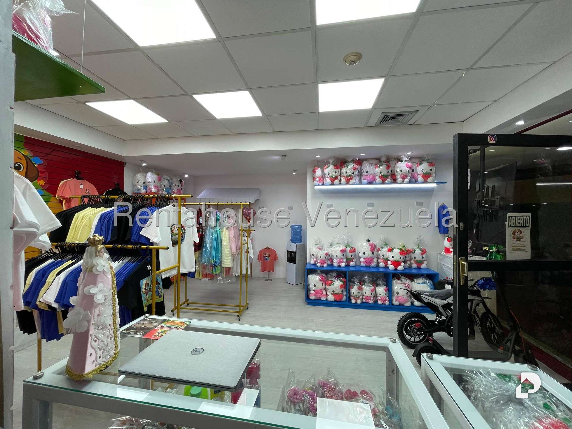 Local comercial en Los Samanes, Caracas – 13
