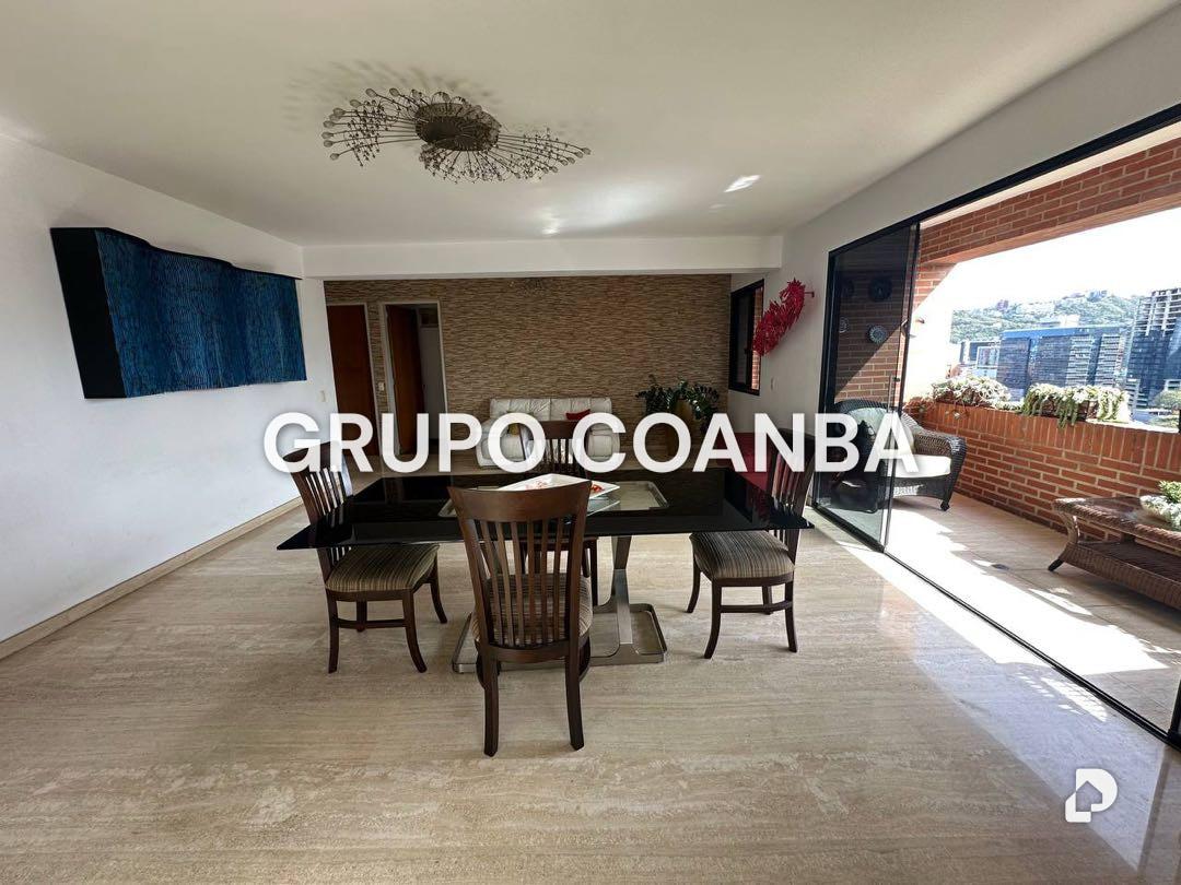Apartamento en El Rosal, Caracas – 4