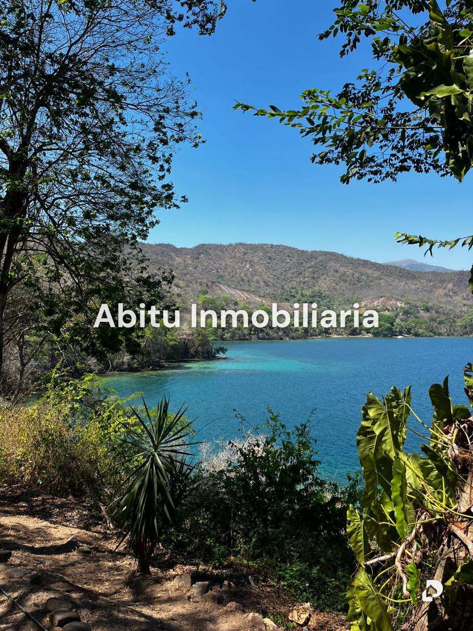 Building in Mochima, Cumaná – 23