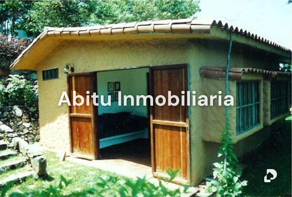 Building in Mochima, Cumaná – 12