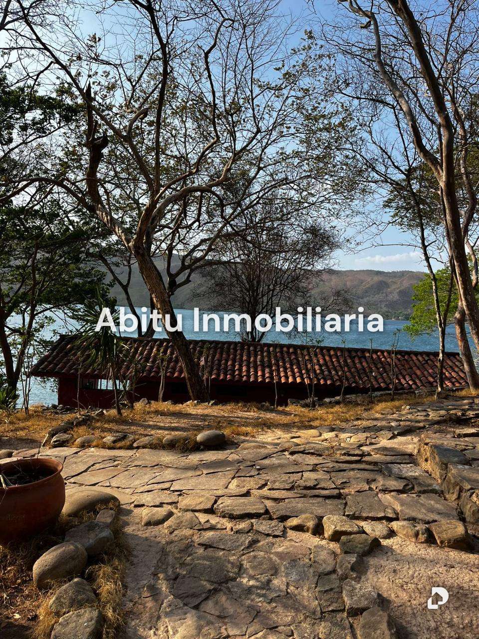 Building in Mochima, Cumaná – 26