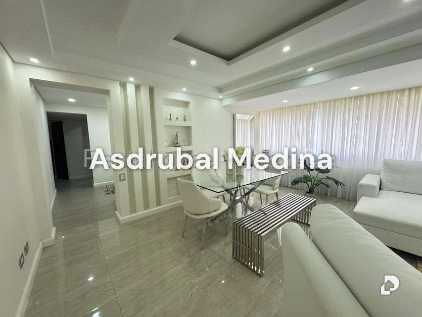 Apartamento en Manzanares, Caracas – 2