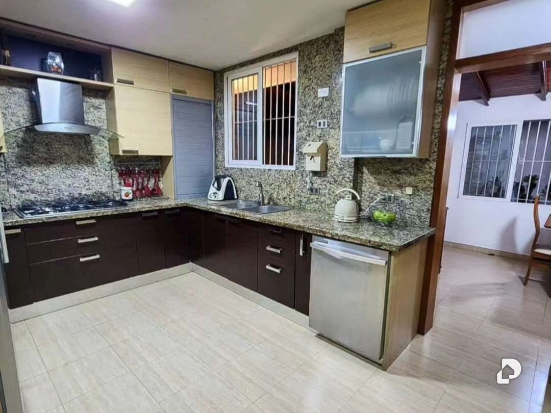 Casa en Caracas – 6