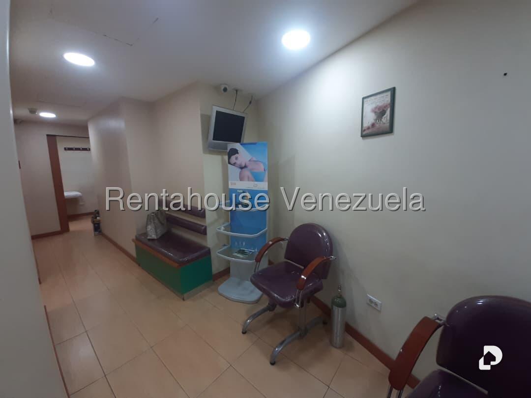 Local comercial en Los Palos Grandes, Caracas – 5