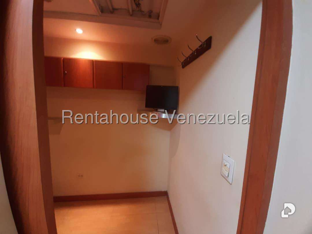 Local comercial en Los Palos Grandes, Caracas – 10