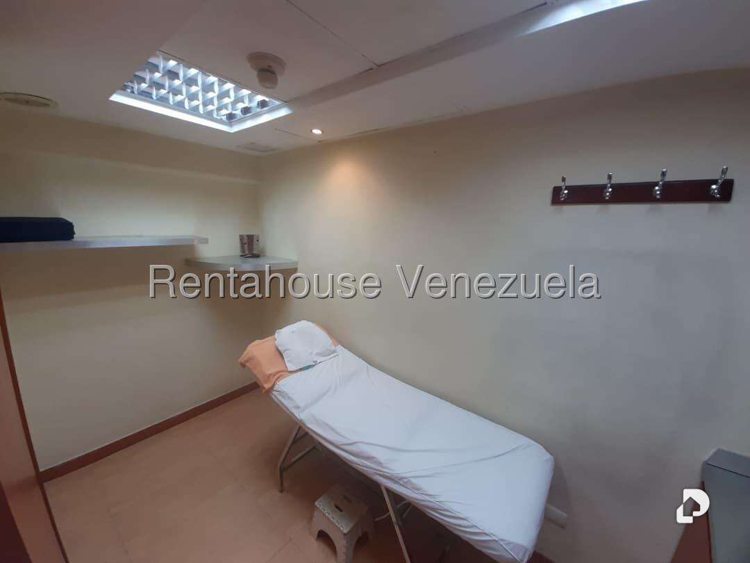 Local comercial en Los Palos Grandes, Caracas – 6
