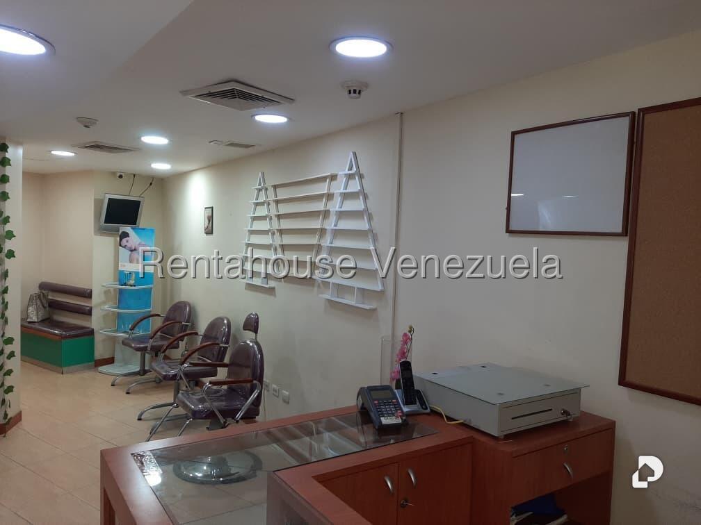 Local comercial en Los Palos Grandes, Caracas – 3