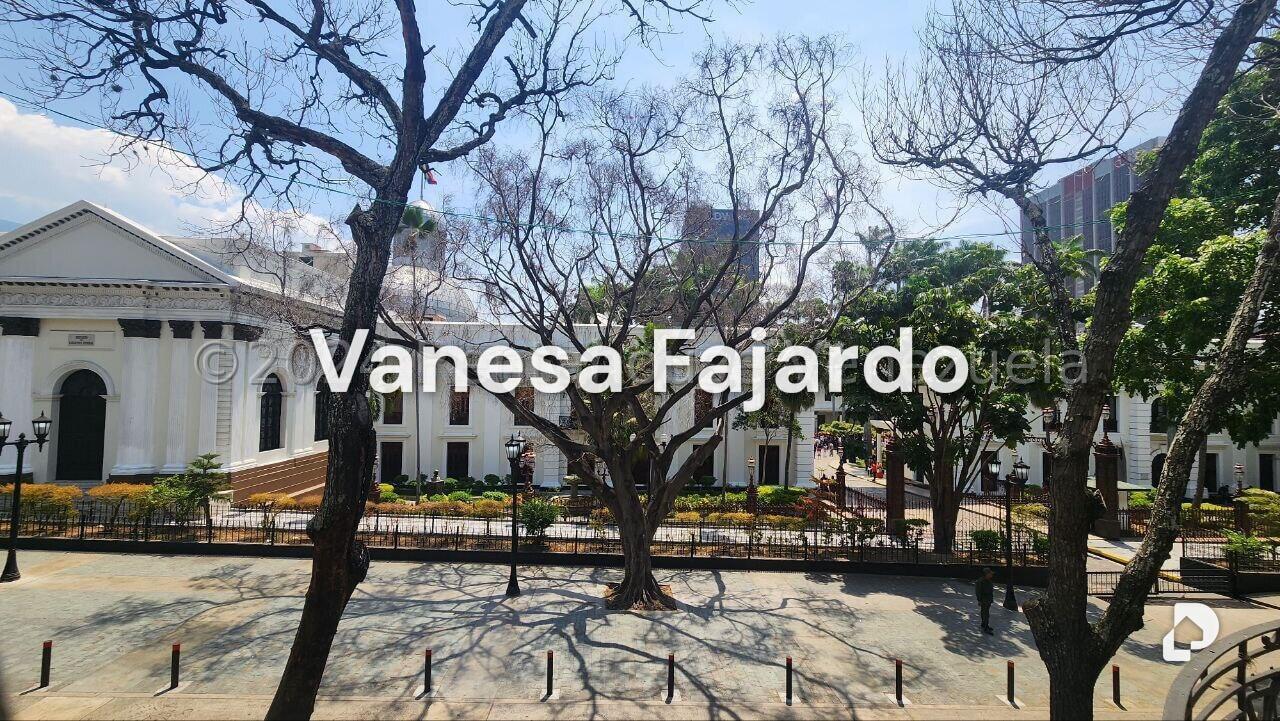 Local comercial en Centro, Caracas – 3