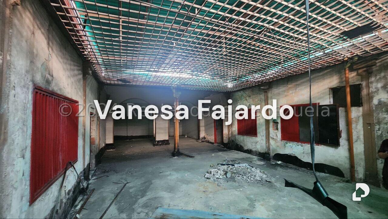 Local comercial en Centro, Caracas – 5