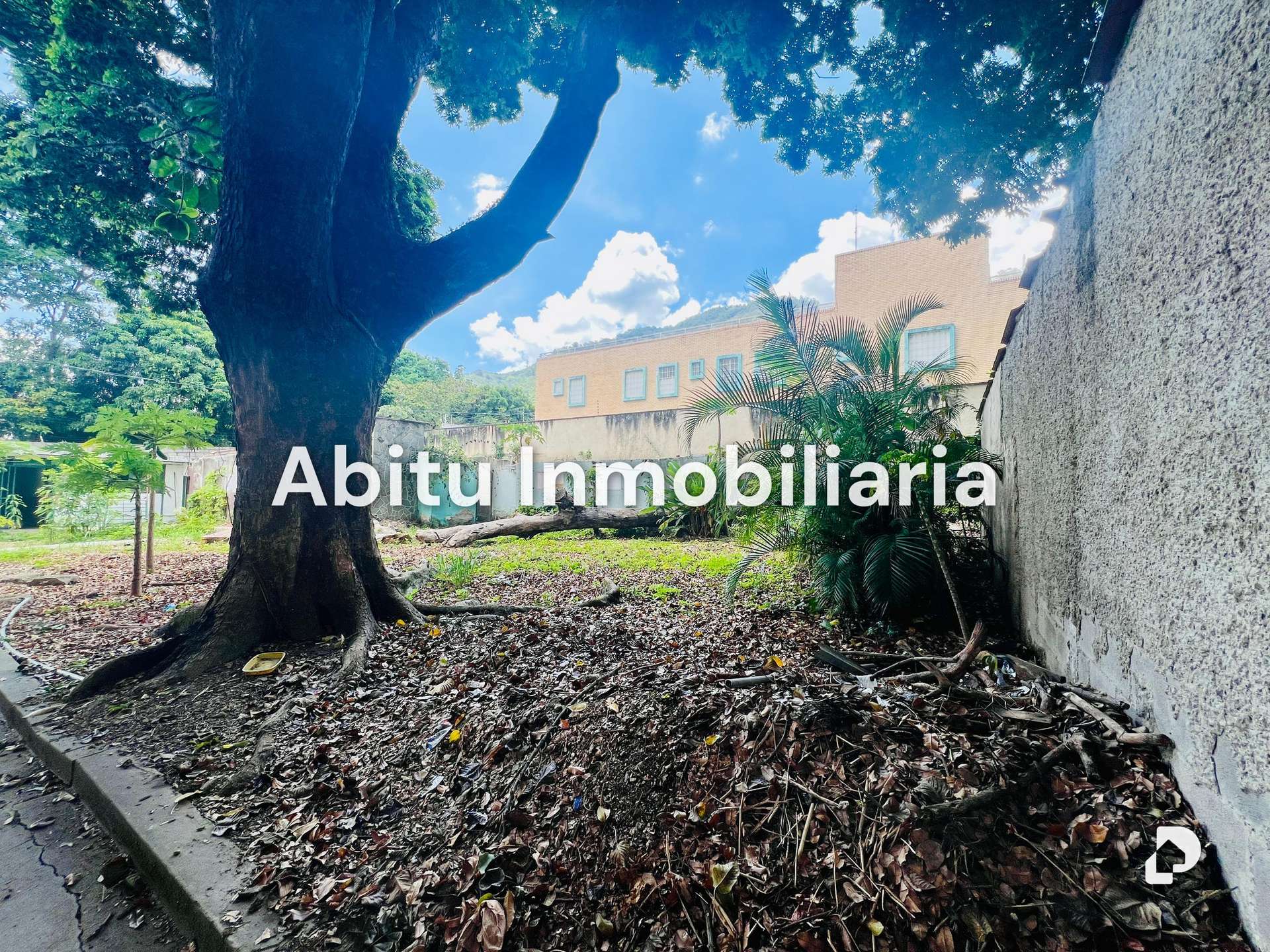 Terreno en Alta Florida, Caracas – 11