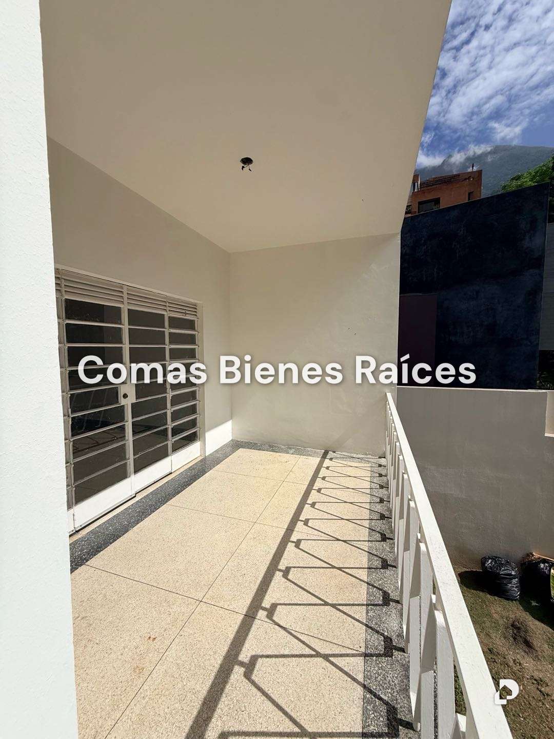 Casa en Los Palos Grandes, Caracas – 6